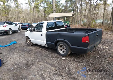 2003 Chevrolet S-10 from USA, damaged, VIN 1GCCS14H738231951